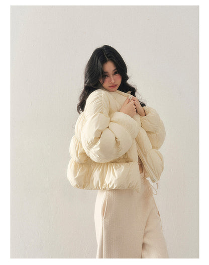 181225 “She Gazes at the Snow” White Duck Down Cropped Jacket - Milky Apricot White