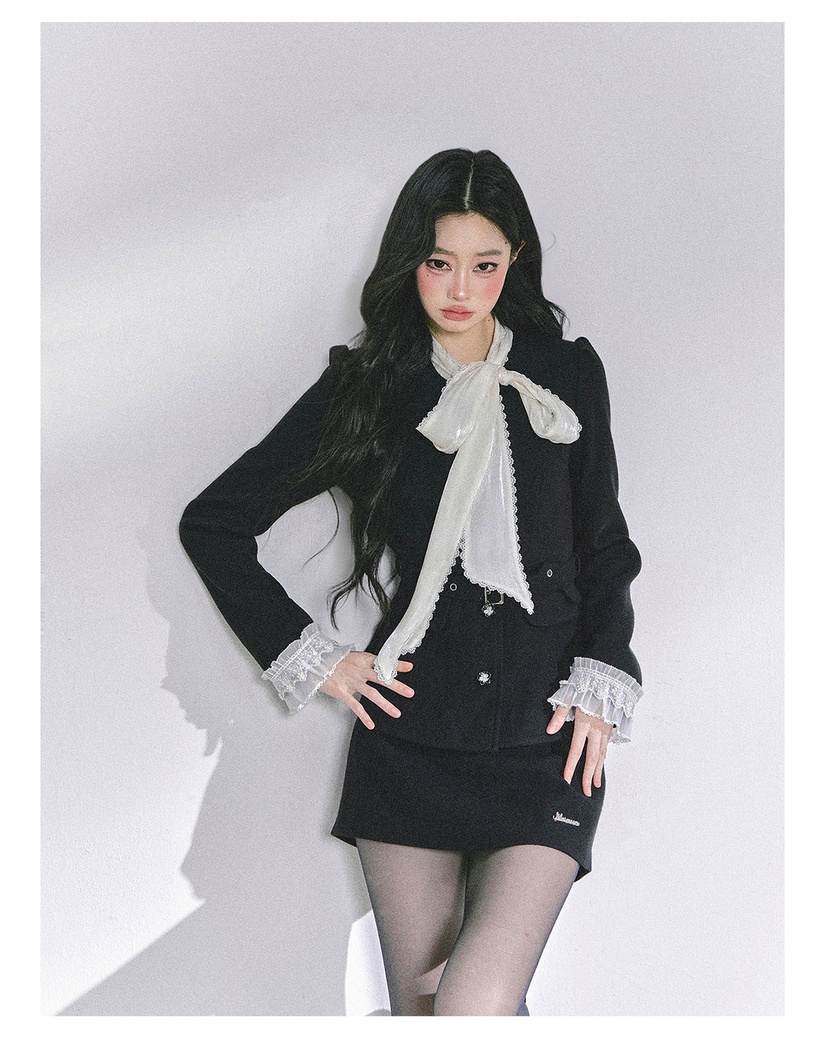少也眼 “Nouveau Heiress” Two-Piece Jacket & Skirt Set 435434