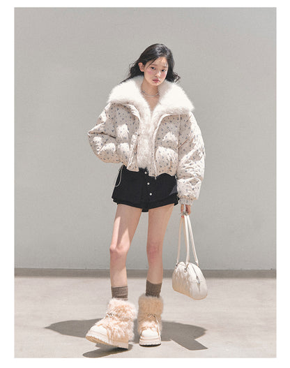 少也眼 Oatmeal Short Down Jacket with Detachable Faux-Fur Collar 784651