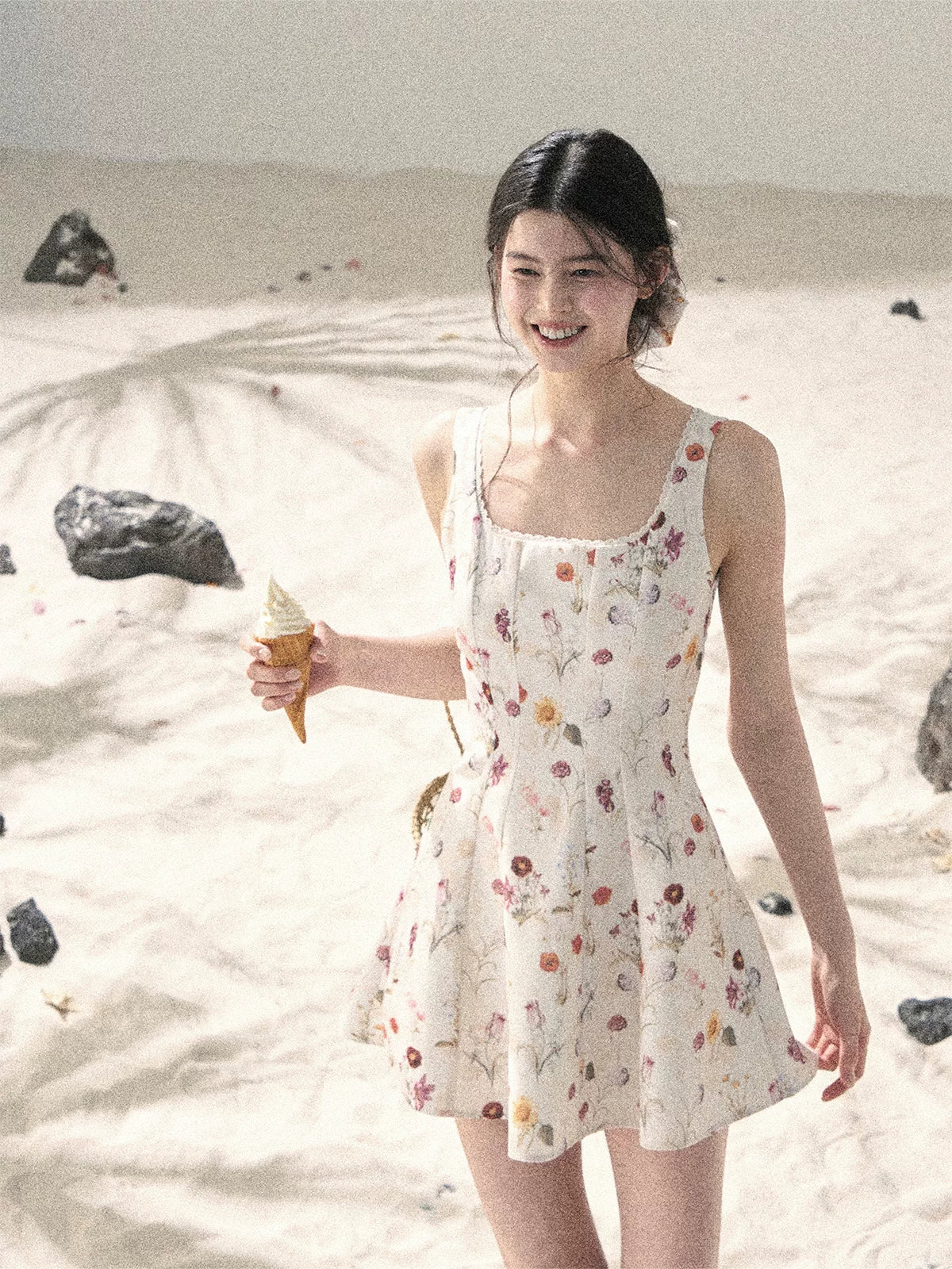 "Chamomile Summer" Dutch Cheese Floral Lace Pinafore Mini Dress 46345