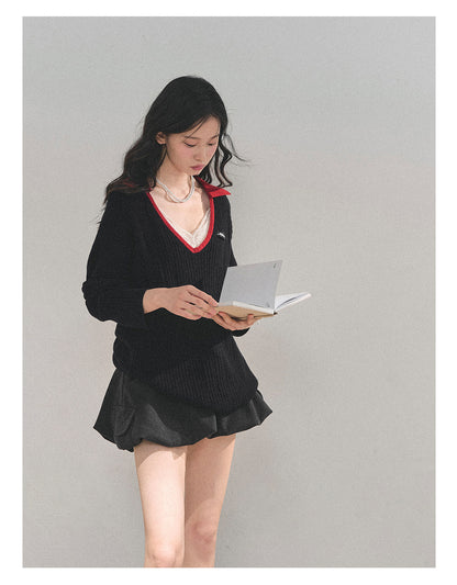 少也眼 “Before Nightfall Melts” Wool-Blend V-Neck Contrast Collar Sweater 6441568