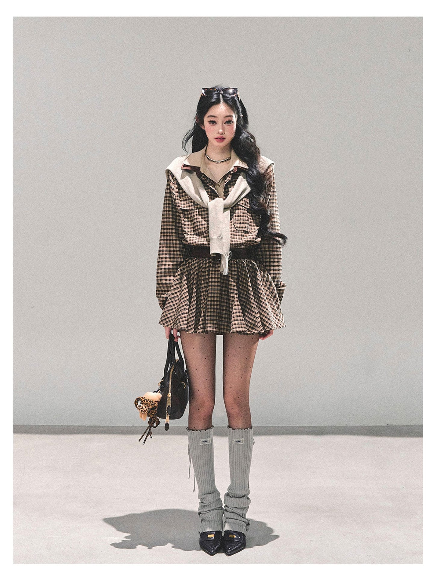 少也眼 “She Walked Through Yesterday" Coffee Layered Dress