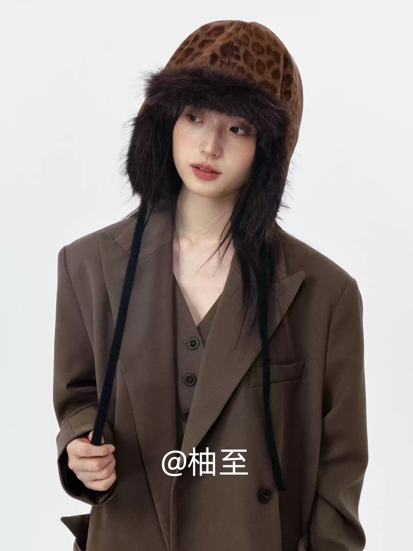 Mocha Brown Leopard Print Trapper Hat – Plush Ear-Flap Winter Hat
