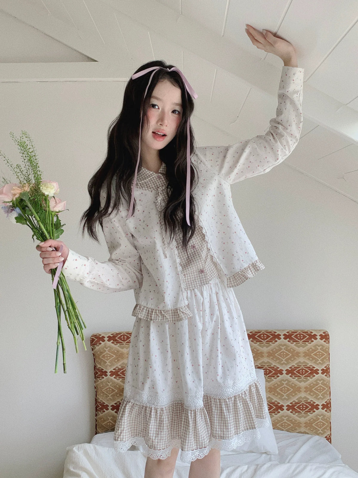 [RF] “Meadow Tea Party” Ivory & Light Brown Plaid Layered Blouse & Skirt Set