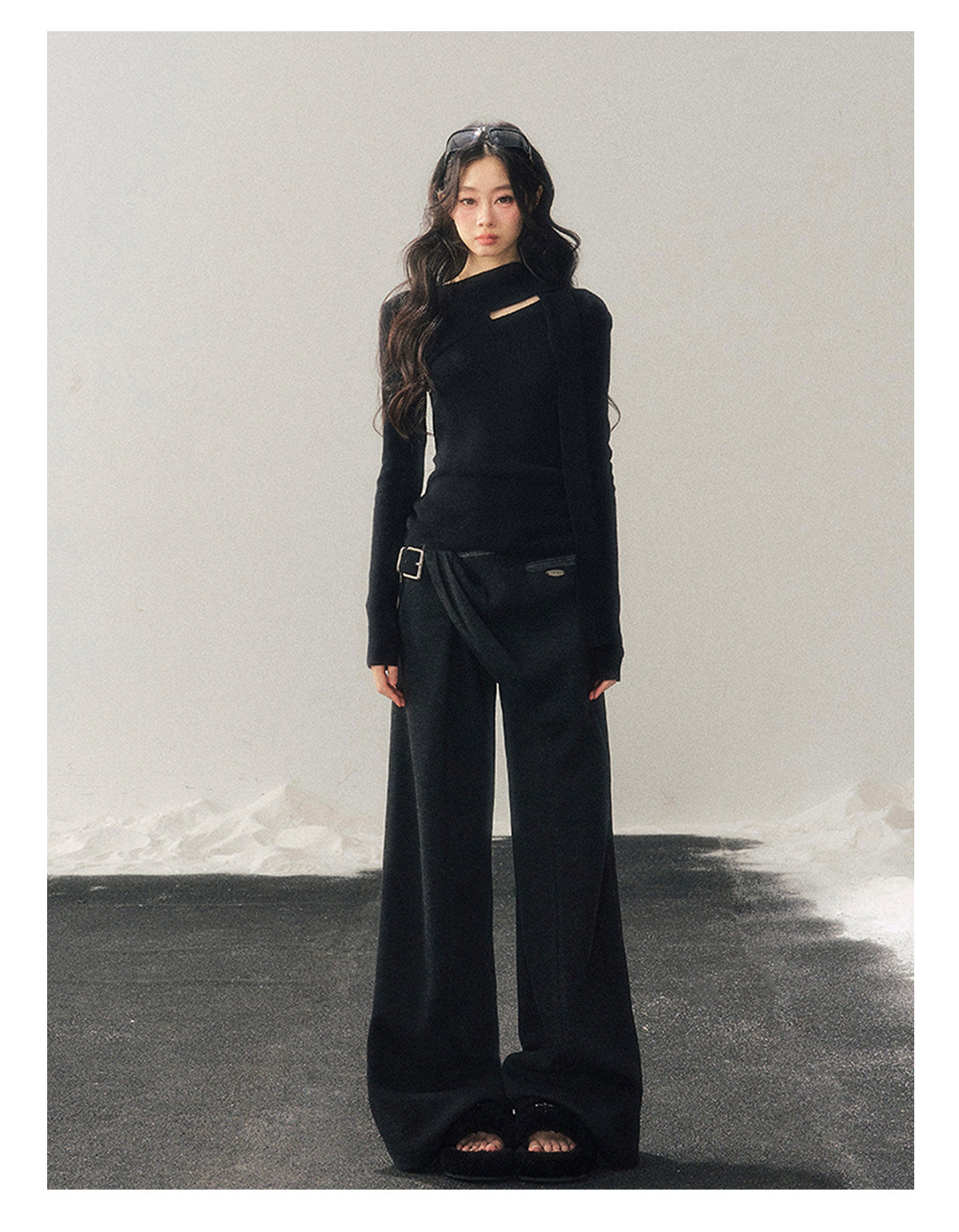 少也眼 "Dusk of Memory" Cropped Knit T-Shirt - Serene Black