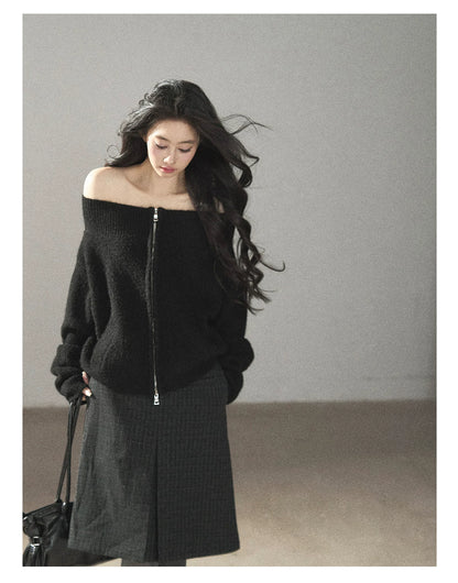 AOMALM - Rich Black Wool-Blend Pleated A-Line Midi Skirt
