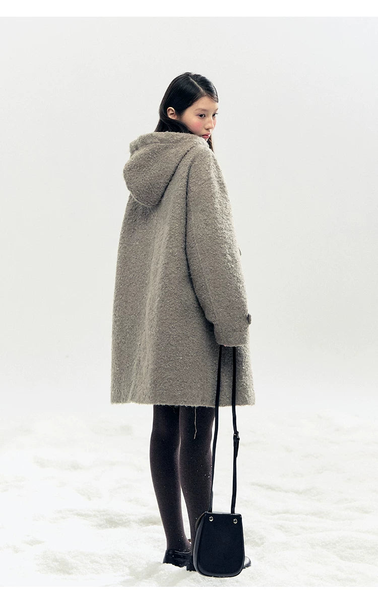 "Pinecone Post" Frost Gray Hooded Down Duffle Coat
