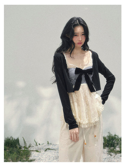 少也眼 “She Walked Through Bloom” Bow Lace Plaid Two-Piece Top Set 8543241