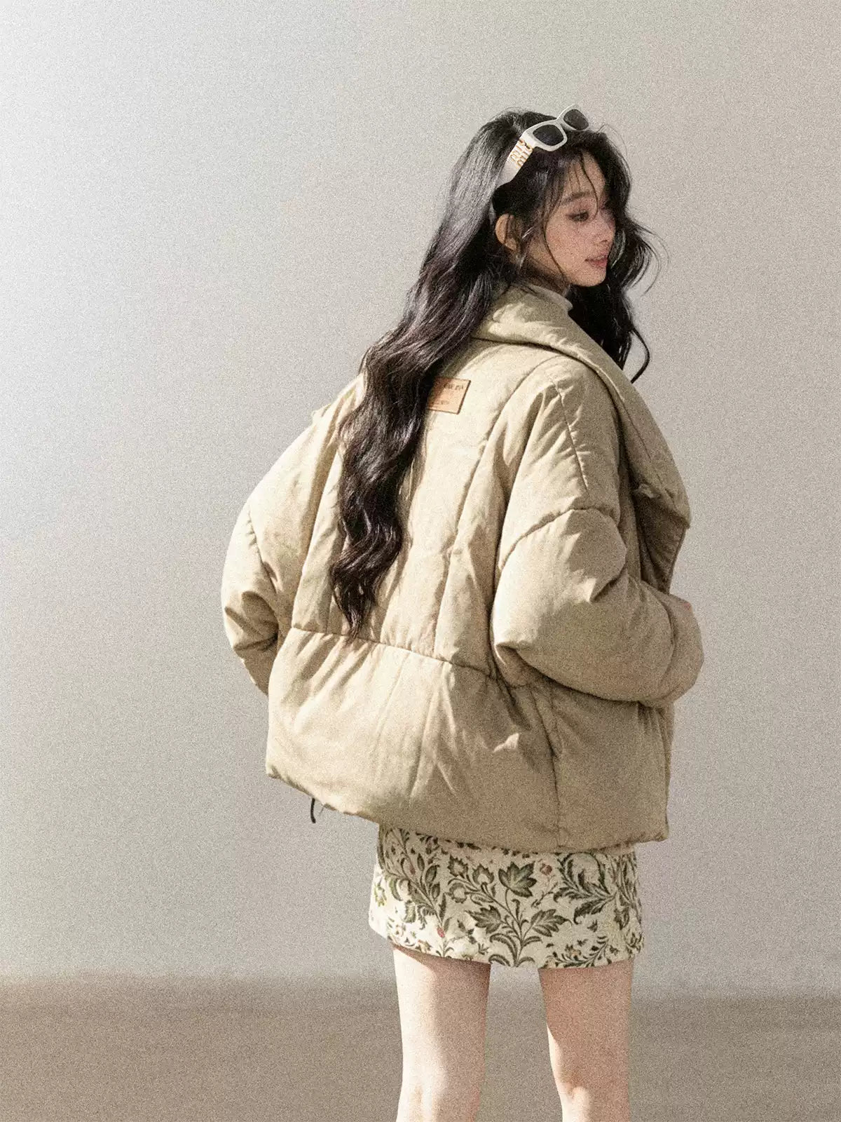 AOMALM - “Snow’s Fluffy Lightness” 90% White Duck Down Puffer Jacket – Milk Tea