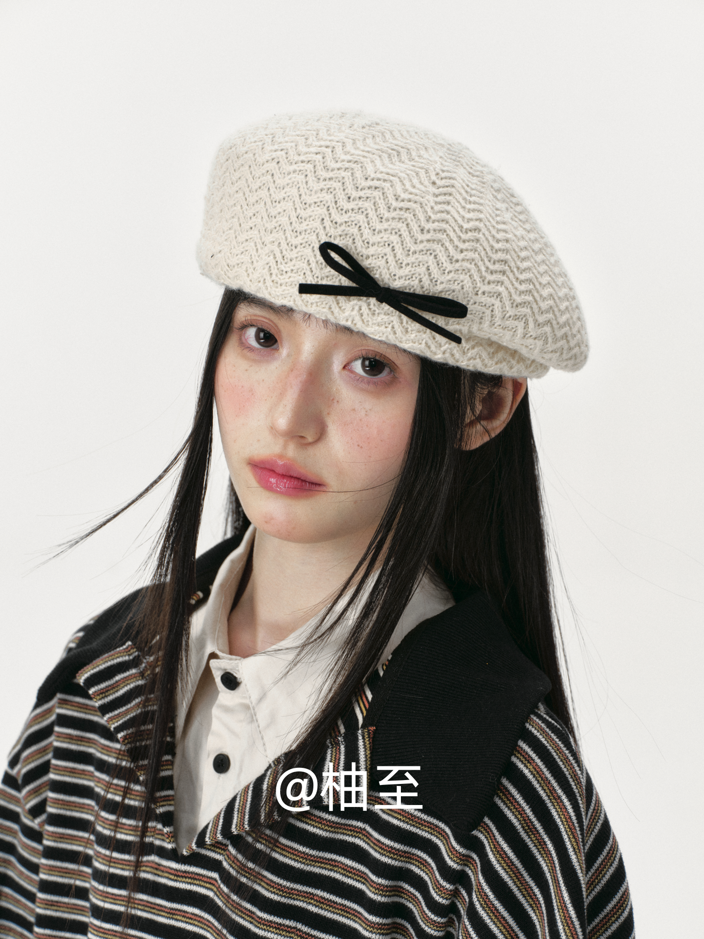 Ivory Cream Bow Knit Beret – Women's French Artist Hat