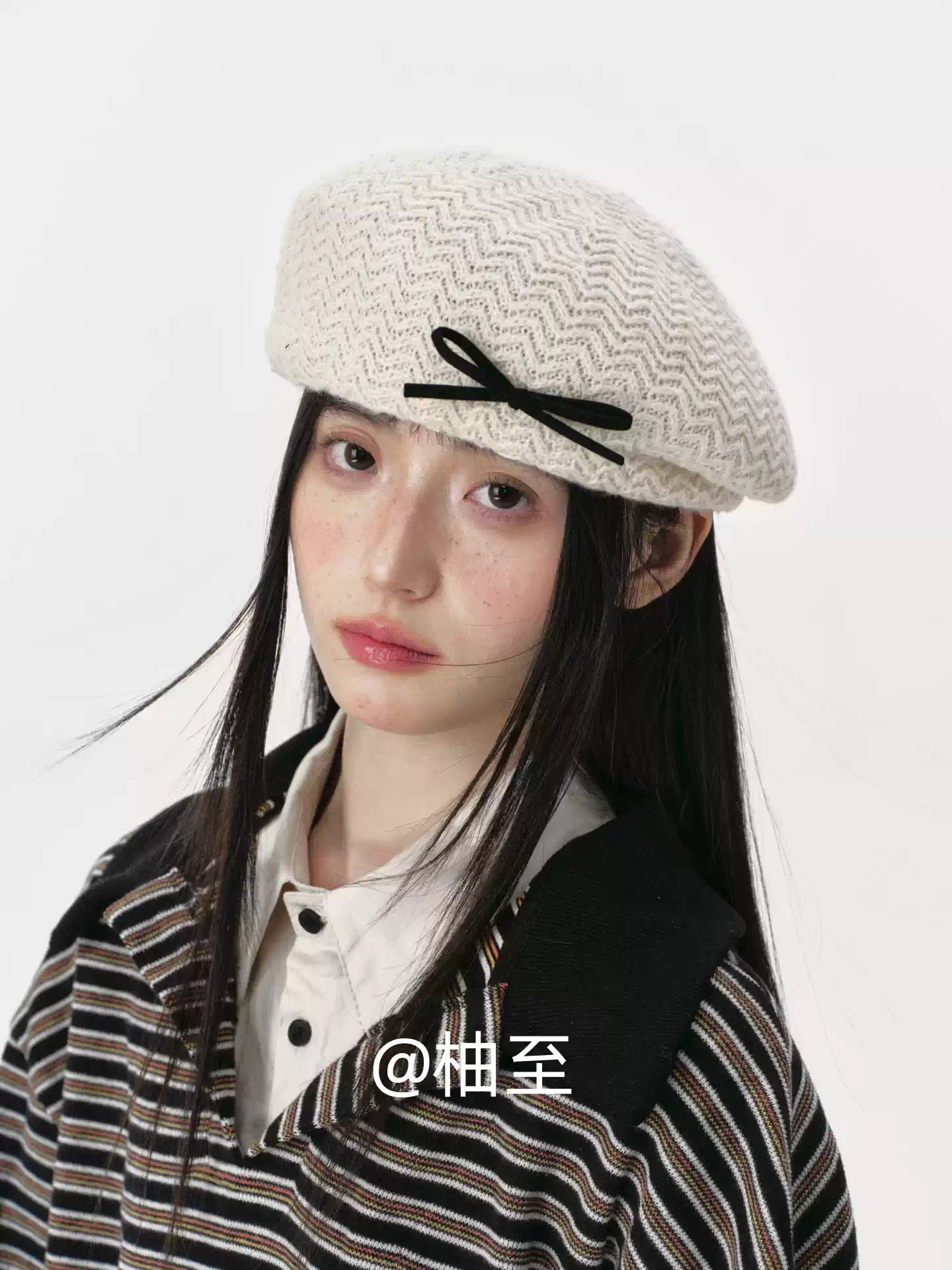 Ivory Cream Bow Knit Beret – Women's French Artist Hat
