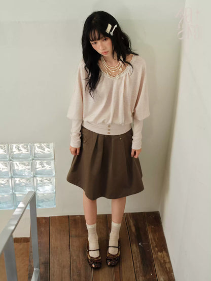 DAILY ARTIST - Soft Nude Pink Lace V-Neck Lantern Sleeve Top