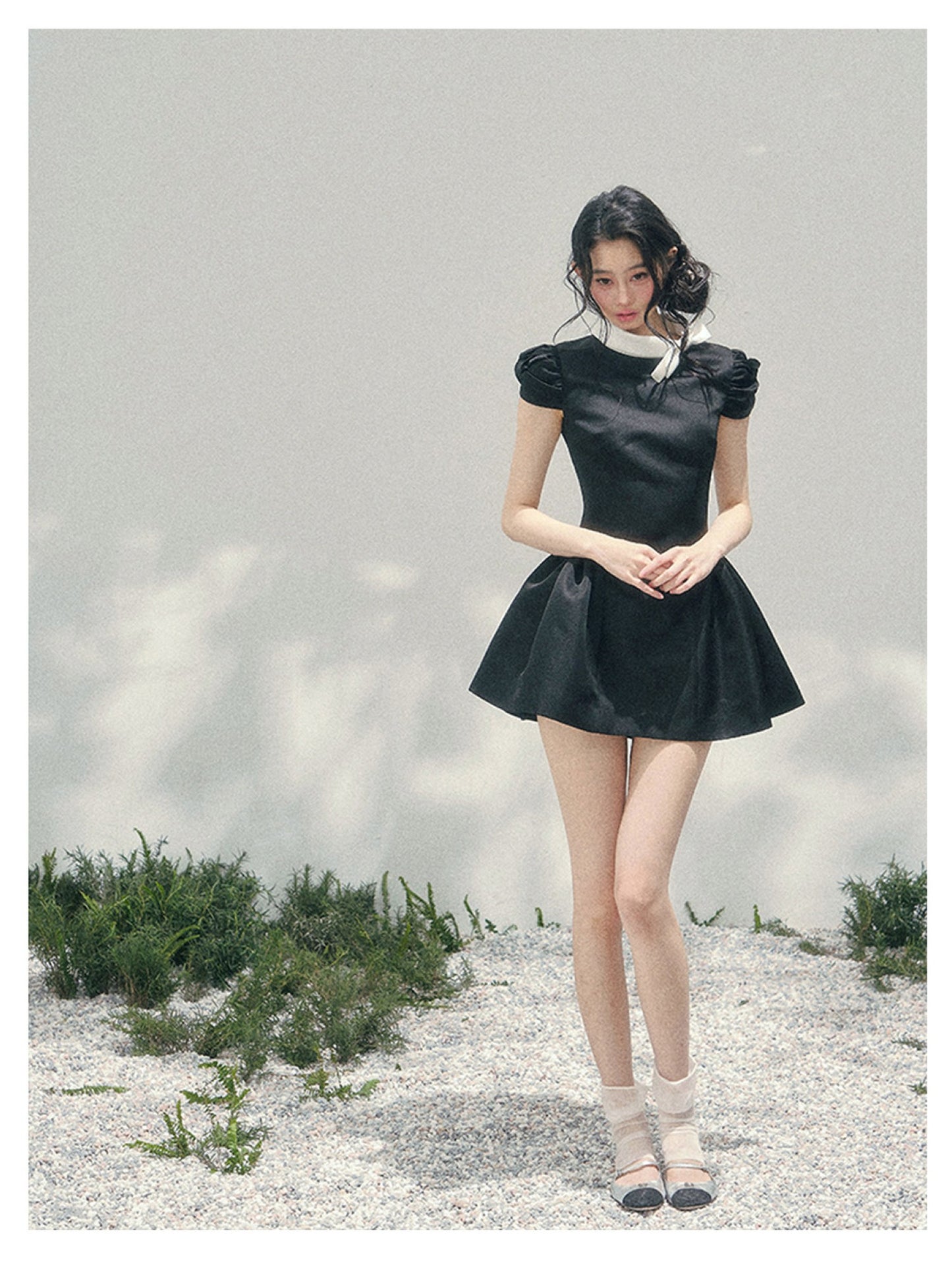 少也眼 “Satin Poise” Tranquil Black Puff Sleeve French A-Line Dress 145