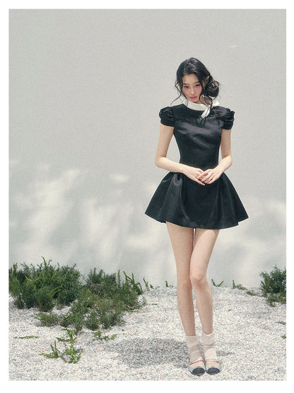 少也眼 “Satin Poise” Tranquil Black Puff Sleeve French A-Line Dress 145