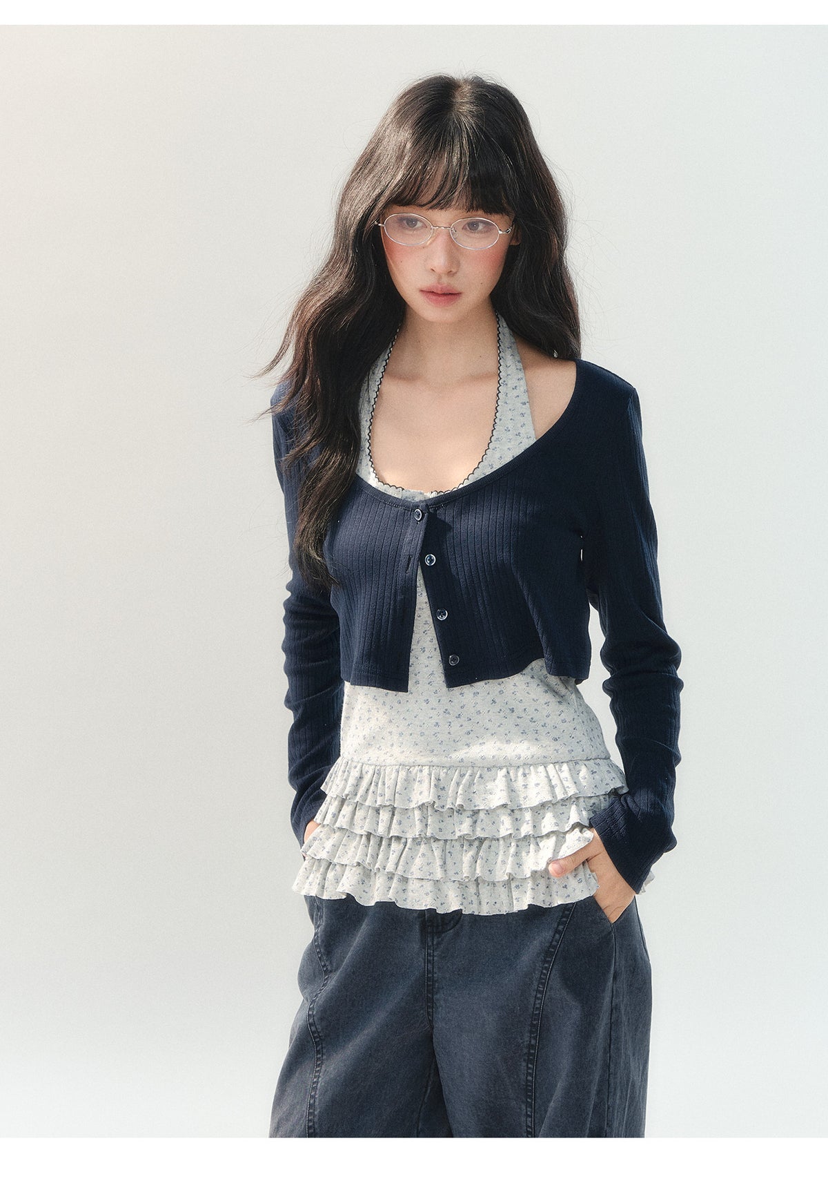 [CAN] "Soft Konjac Cloud" Lightweight Knit Cardigan & Floral Layered Cami