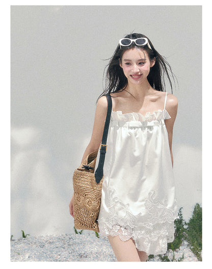 “Bouquet Summer” Camellia White Lace Babydoll Top