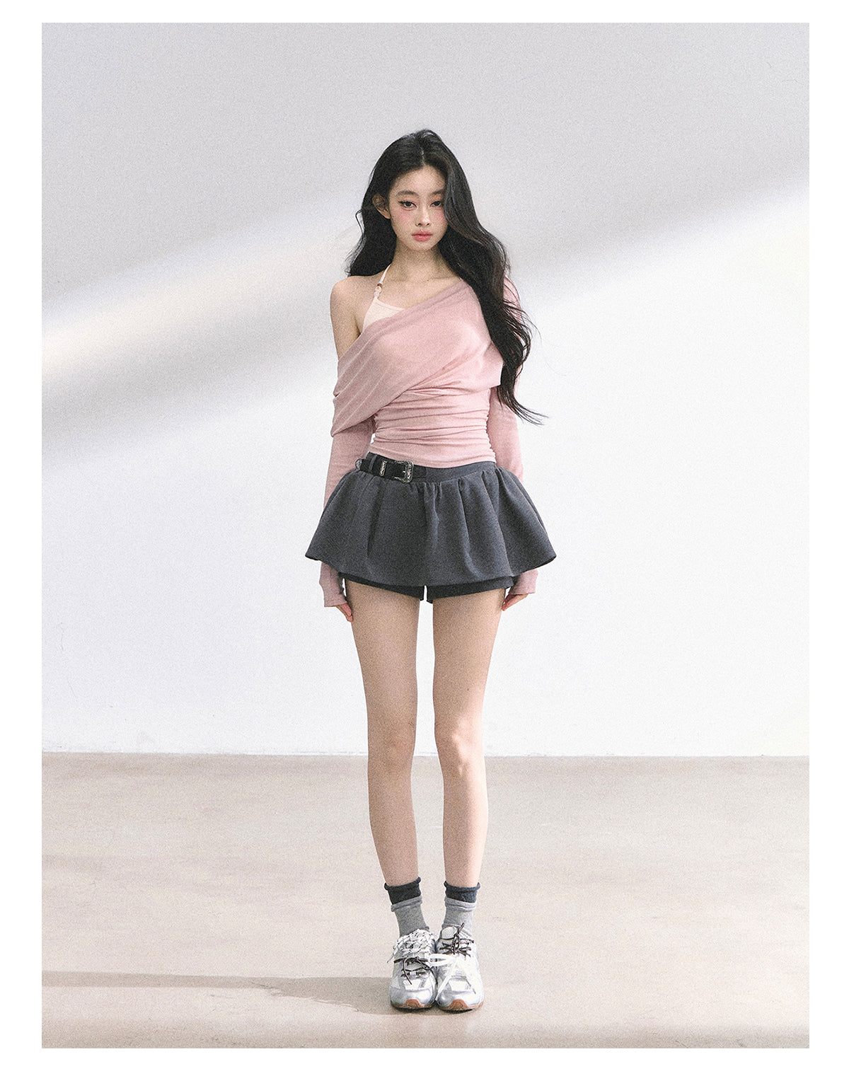 少也眼 "Soft Whisper" Korean Asymmetric Dual-Layer Off-Shoulder Top - Pink