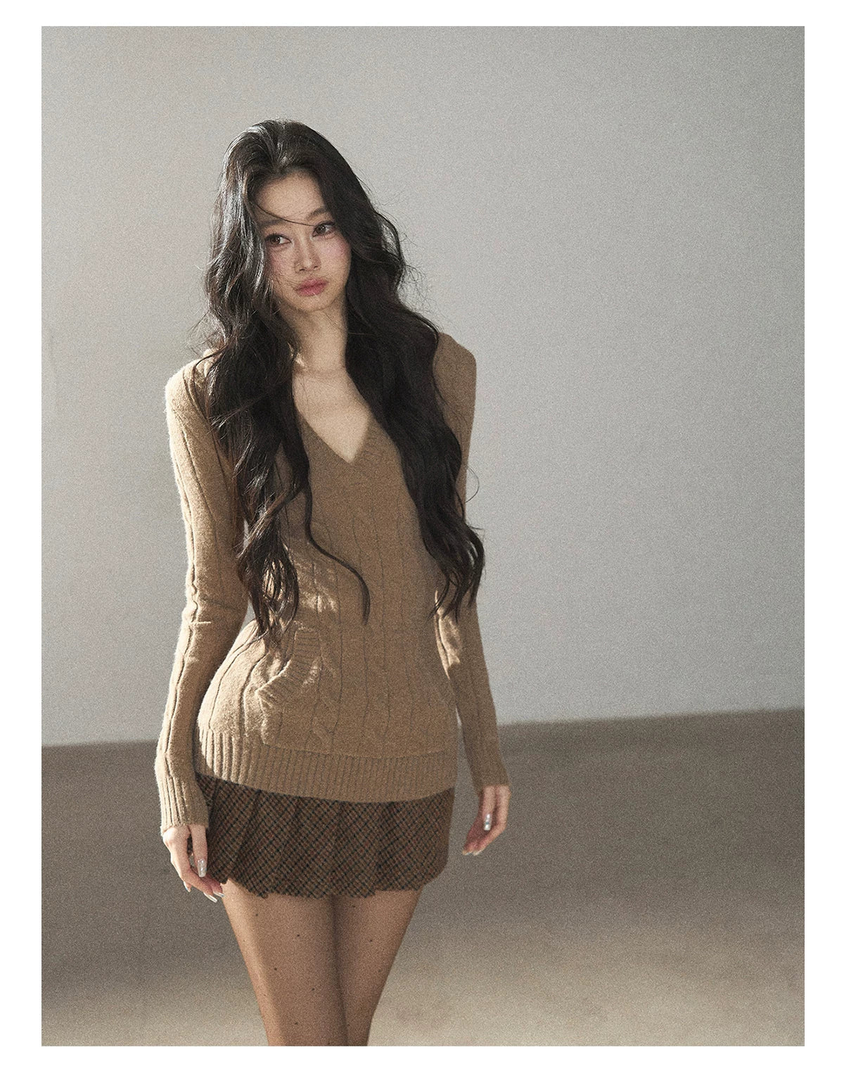 AOMALM - Oatmeal Hooded Deep V-Neck Cable Knit Top