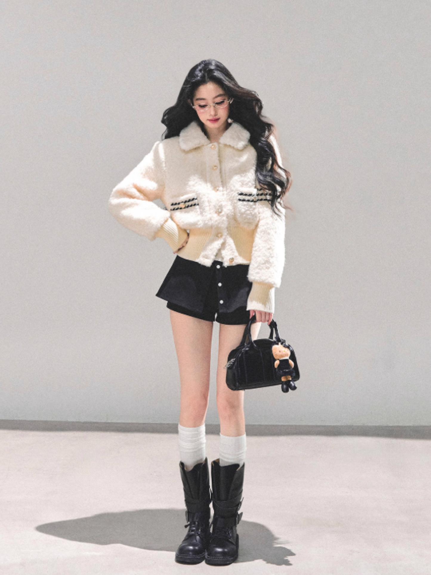 让她降临 “Soft Whisper” Shearling Fleece Jacket