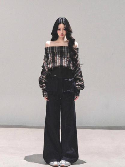 少也眼 Autumn Muse Off-Shoulder Striped Crop Shirt