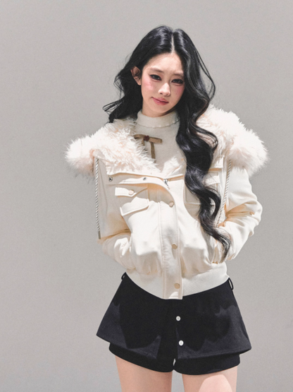 少也眼 “Snowvel Embrace” Hooded Sherpa Jacket - Cream White 874351