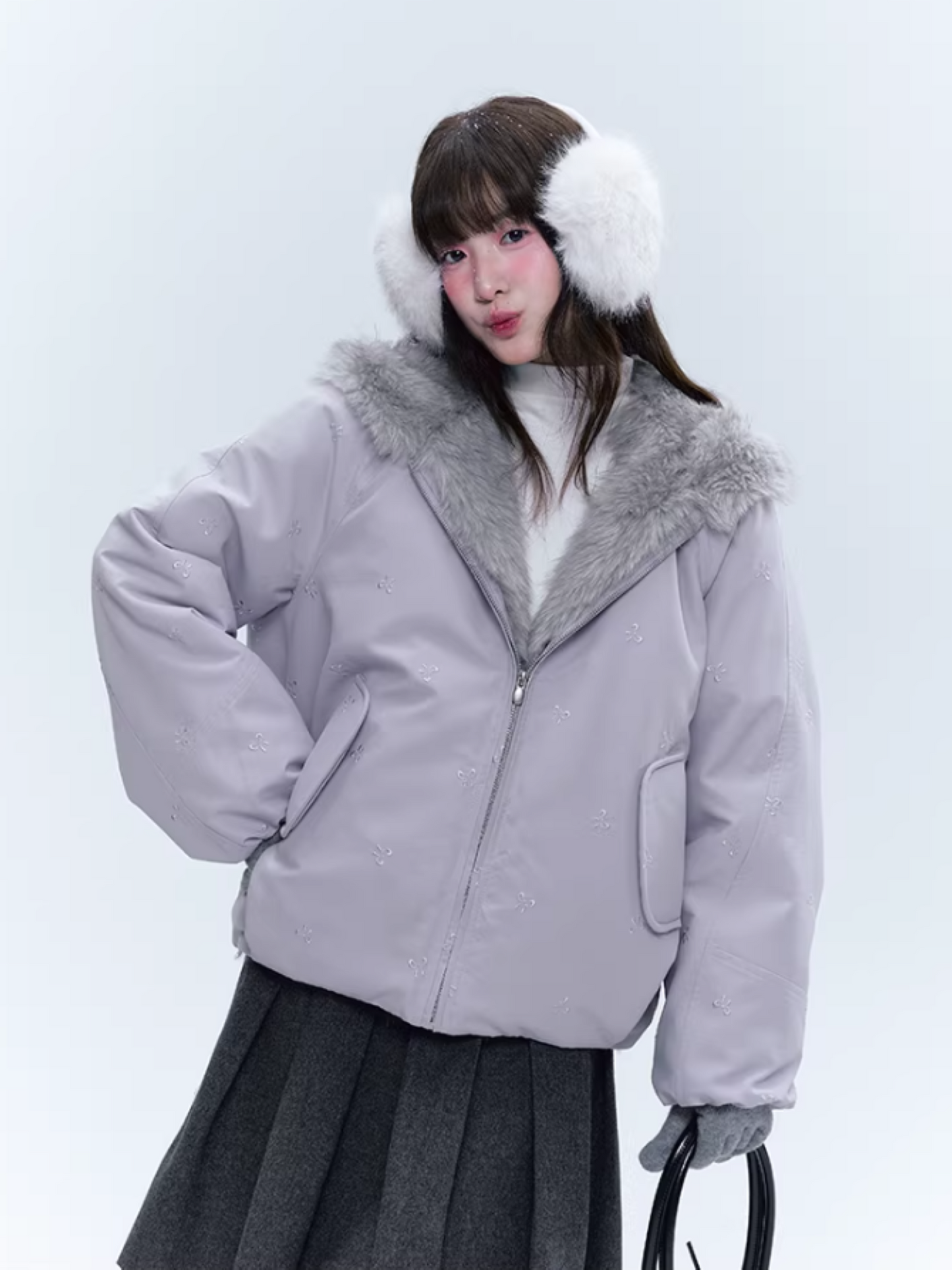 CREAMO2奶油氧气 - Soft Lilac Bow-Embroidered Eco Fur Puffer Jacket