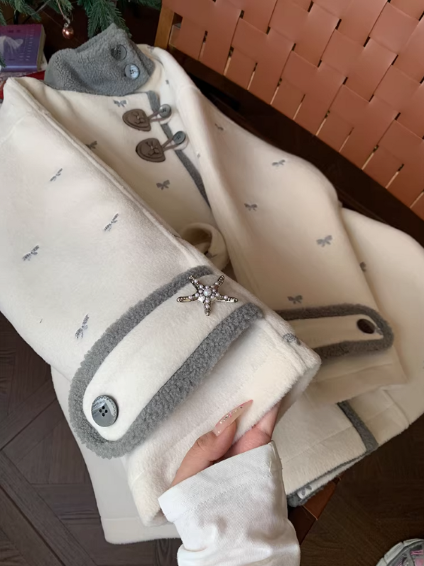 阮阮自制 - "Fog Whisper" Bow Embroidered Wool-Blend Padded Coat