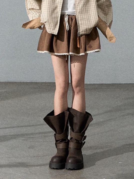 OAKMOO - "Moss Knee-High" Vintage Petal Strap Leather Boots – Brown 25Q499