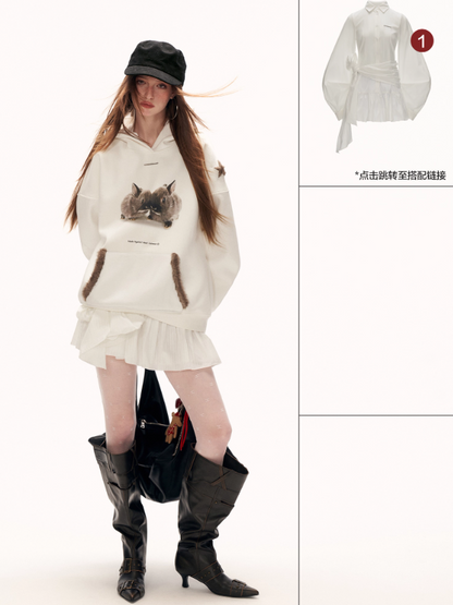 MAMC - Star Bunny Oversized Hoodie – White WE857