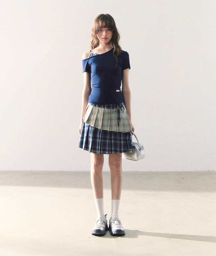罐头粪便 - Preppy Gingham Patchwork One-Shoulder Tee – Slim Fit Summer Style