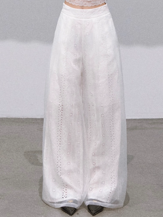 OAKMOO - "Bloom Within" Cotton Cutwork & Organza Layered Wide-Leg Pants – Gardenia 25Q428White