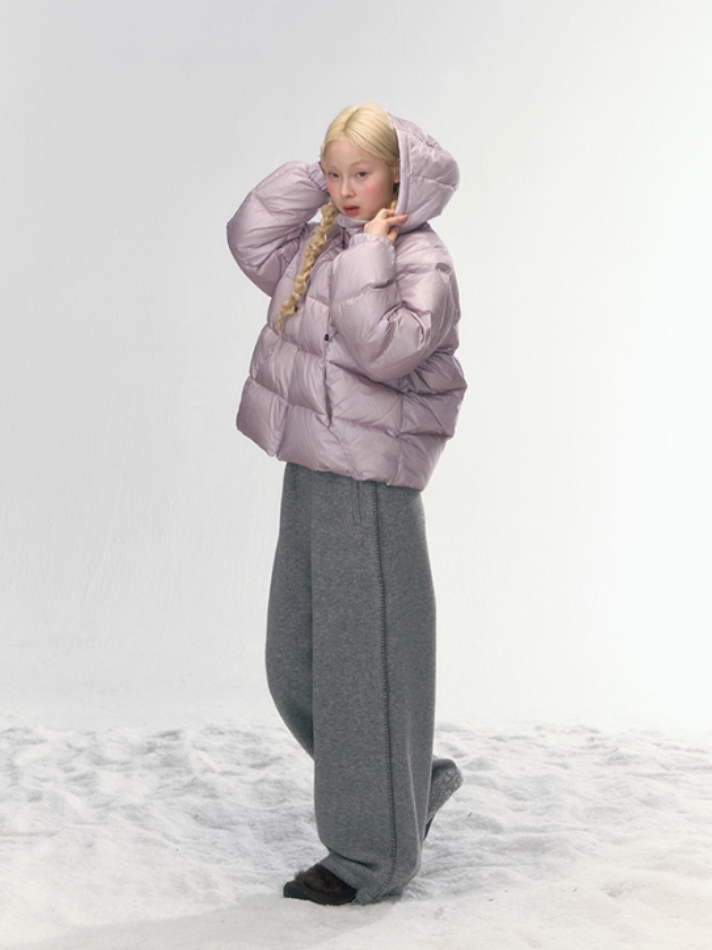 "Trace Line" Contrast-Embroidery Elastic Knit Pants LL2025466