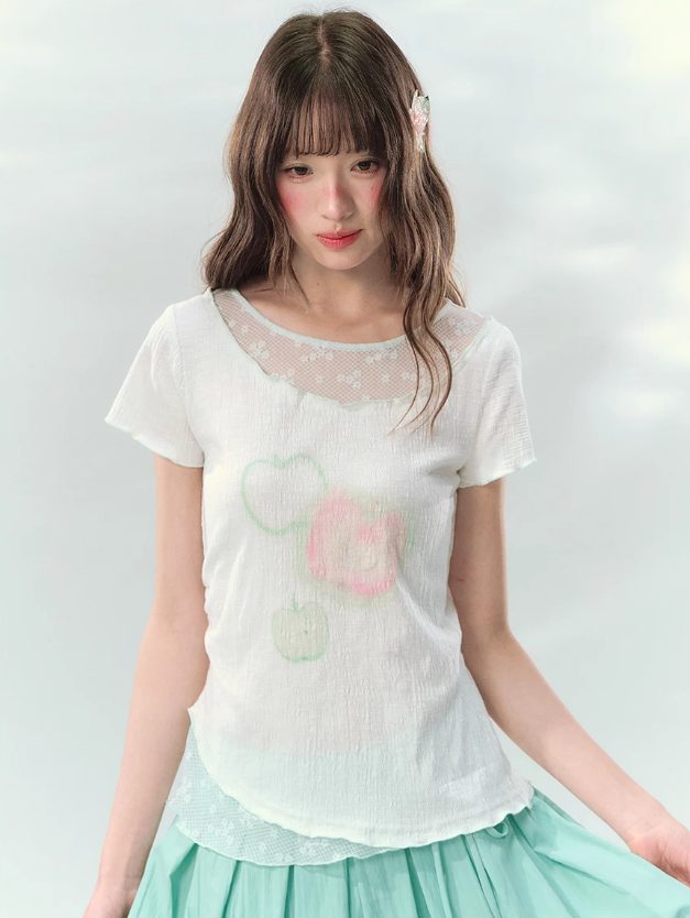 “Apple Mist Daydream” White Apple Print Ruched Tee