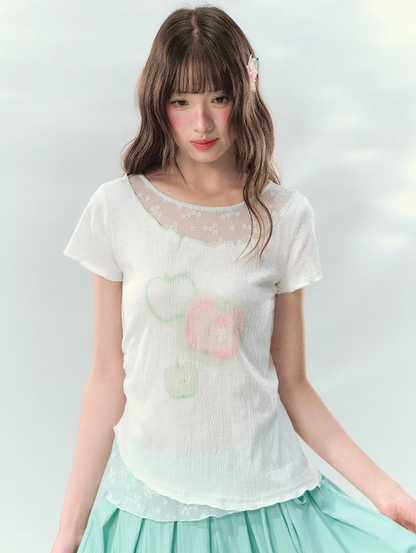 “Apple Mist Daydream” White Apple Print Ruched Tee