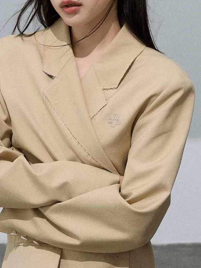 OAKMOO - Wide-Shoulder Structured Blazer – Pale Oak Khaki 25Q362