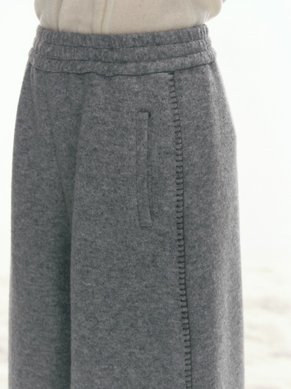 "Trace Line" Contrast-Embroidery Elastic Knit Pants LL2025466