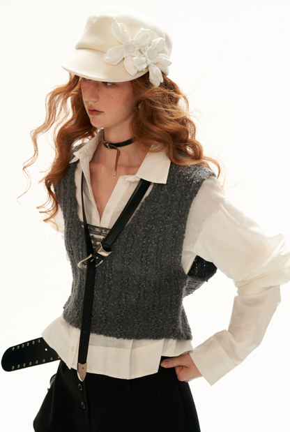 MAMC - U-Neck Textured Knit Vest - Cropped Sleeveless Sweater Top (Gray / Cream)