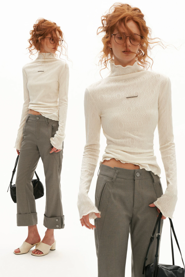 MAMC - Textured Muse Fitted Long-Sleeve Top (Red / White)