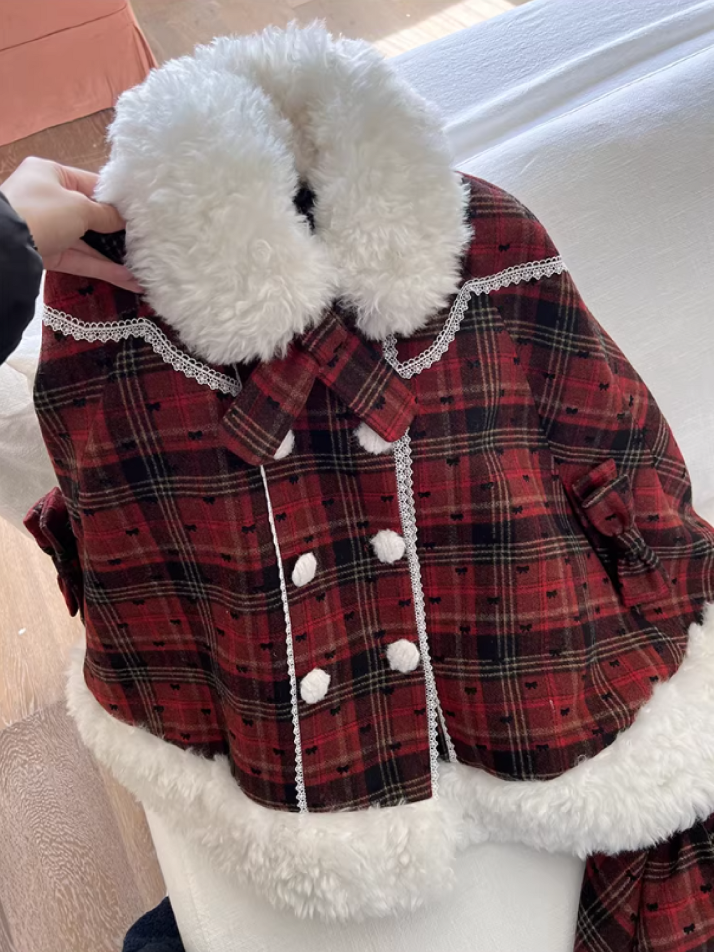阮阮自制 - "Snowberry Dream" Plaid Cape Wool Blend Two-Piece Winter Set