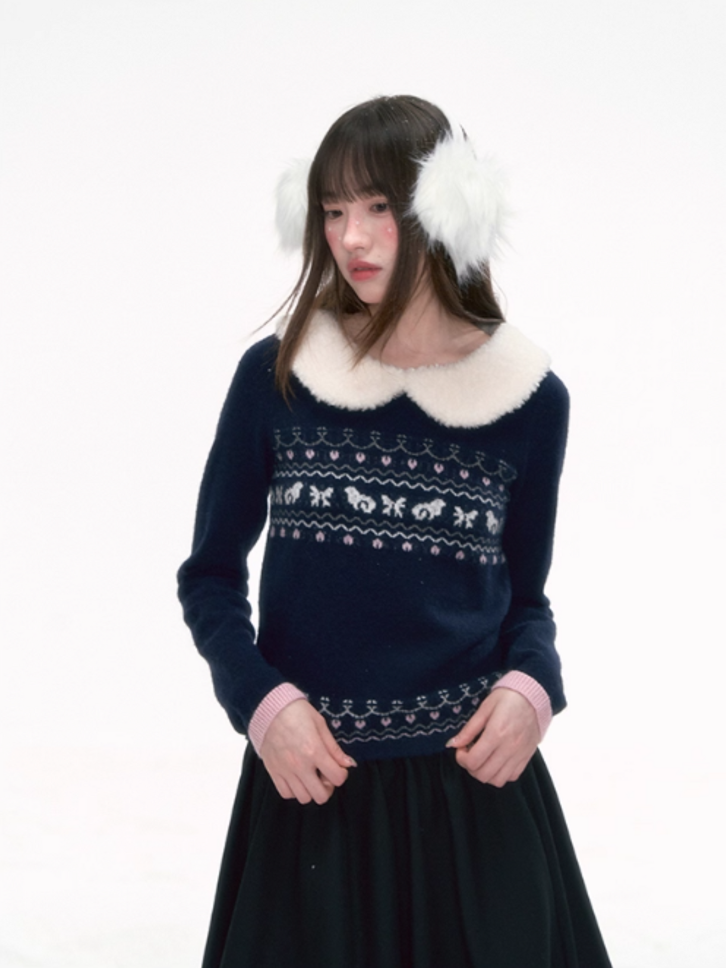 '雪绒甜心' Fair Isle Knit Top with Detachable Faux Fur Peter Pan Collar – Gray/ Navy