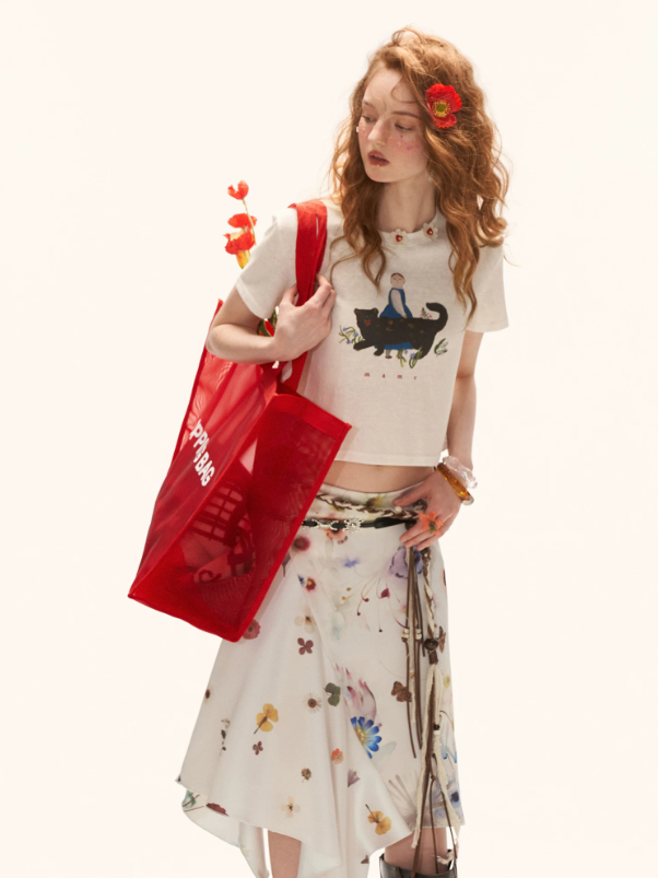 "Panther Reverie" Oil Painting Graphic Cropped T-shirt WE927