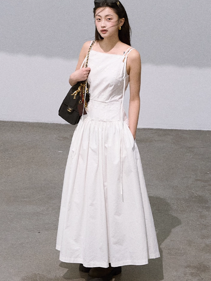 OAKMOO - "Floral Reverie" Embroidered Cotton Dress – Gardenia White 25Q417