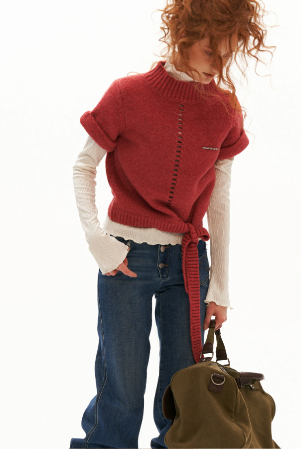 MAMC - Textured Muse Fitted Long-Sleeve Top (Red / White)