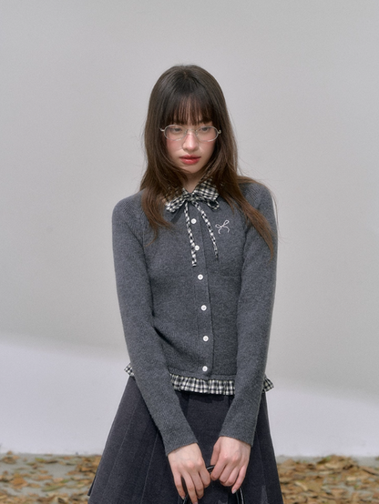 '素描与情书' Preppy Knit Sweater – Removable Plaid Collar + Bow Embroidery