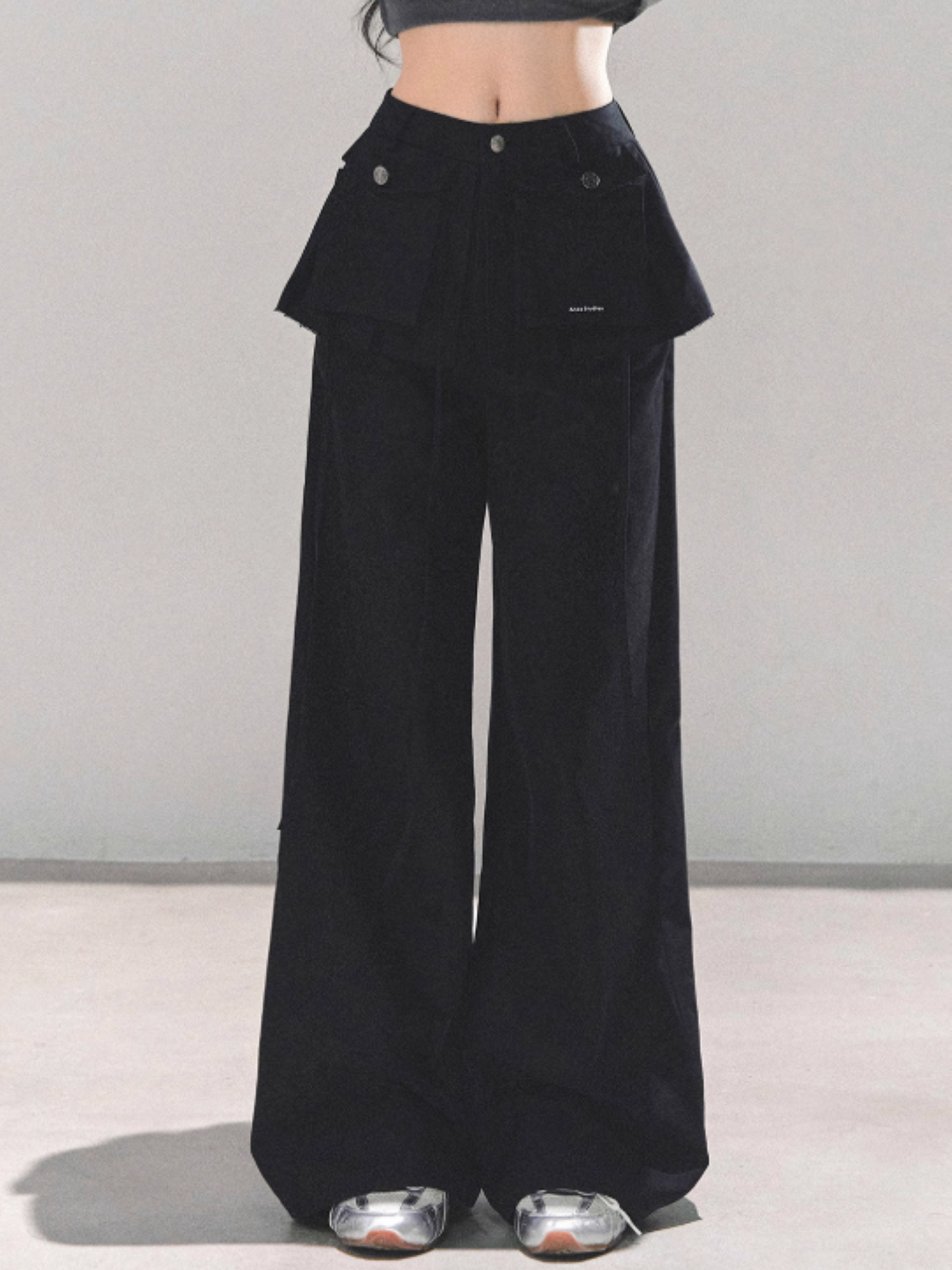机能 “City Ease” Wide-Leg Trousers - BLACK