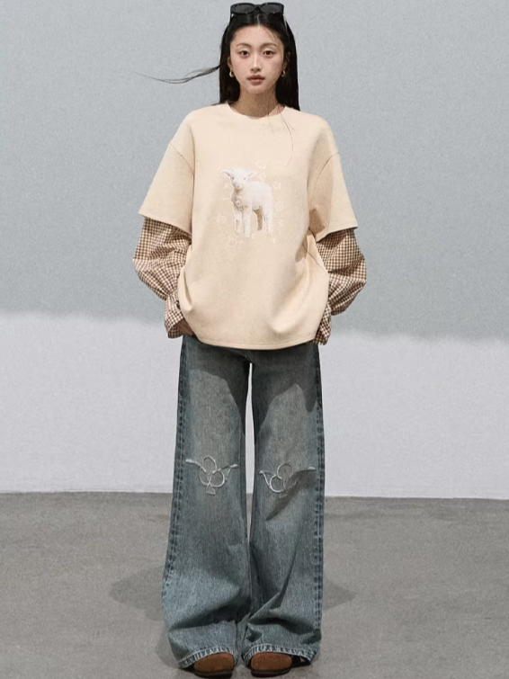 OAKMOO - "Pastoral Lamb Mood" Layered Gingham Sweatshirt – Beige Milk Tea 25Q457