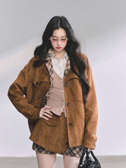 少也眼 Miu-Style Two-Piece Set – French Hepburn Jacket & Plaid Mini Skirt (Light Coffee)