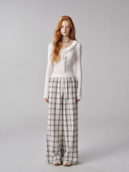 "氧气银河" V-Neck Ruffle Long-Sleeve Knit Top (Classic White)
