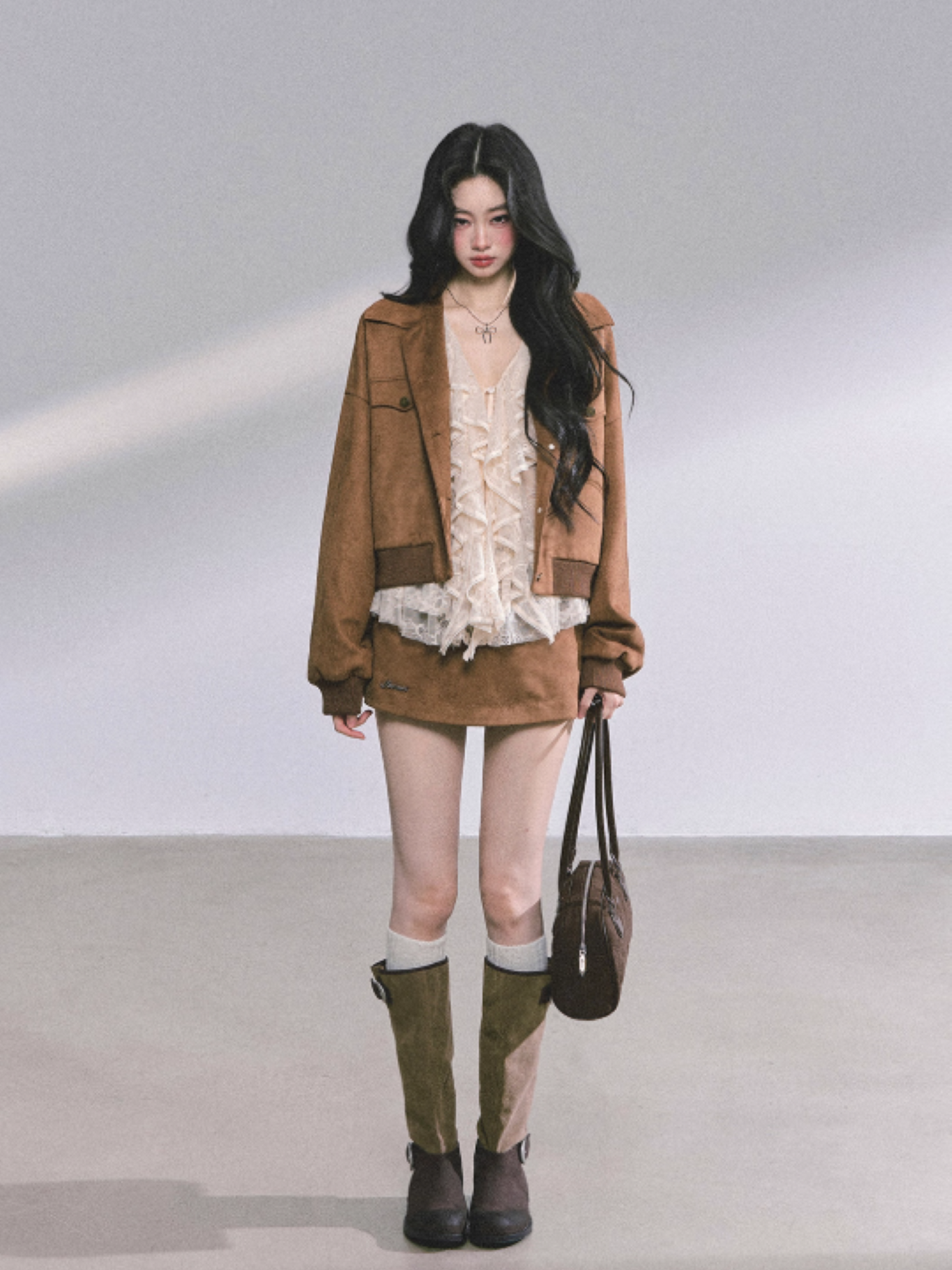 少也眼 London Café French Hepburn Woolen Three-Piece Set – Jacket, Top & Mini Skirt