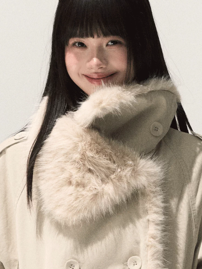 OAKMOO/ Silver Snowgrass White Faux Fur Collar Cropped Parka Jacket